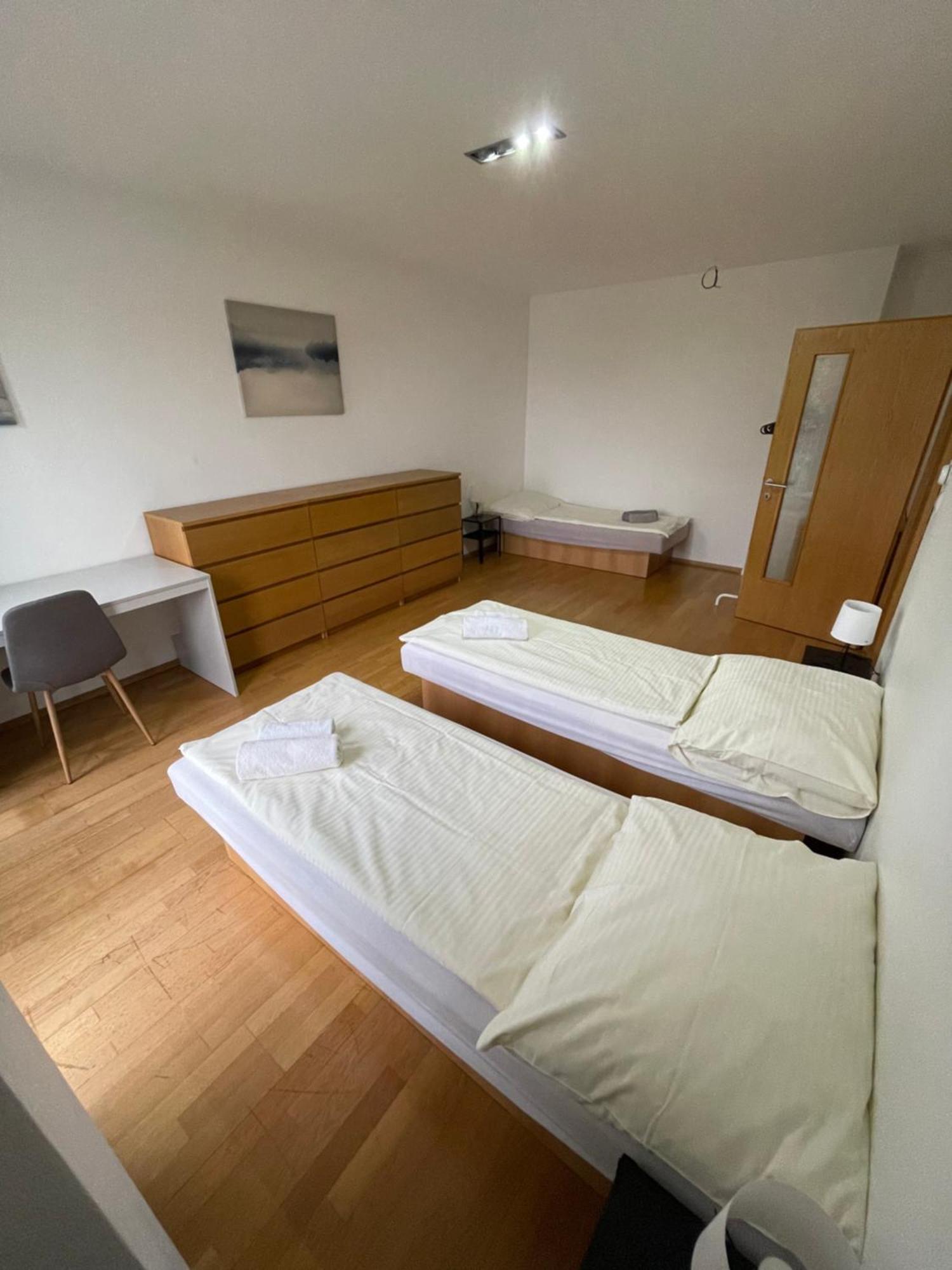 Jd Apartment Liptovský Mikuláš Exteriör bild